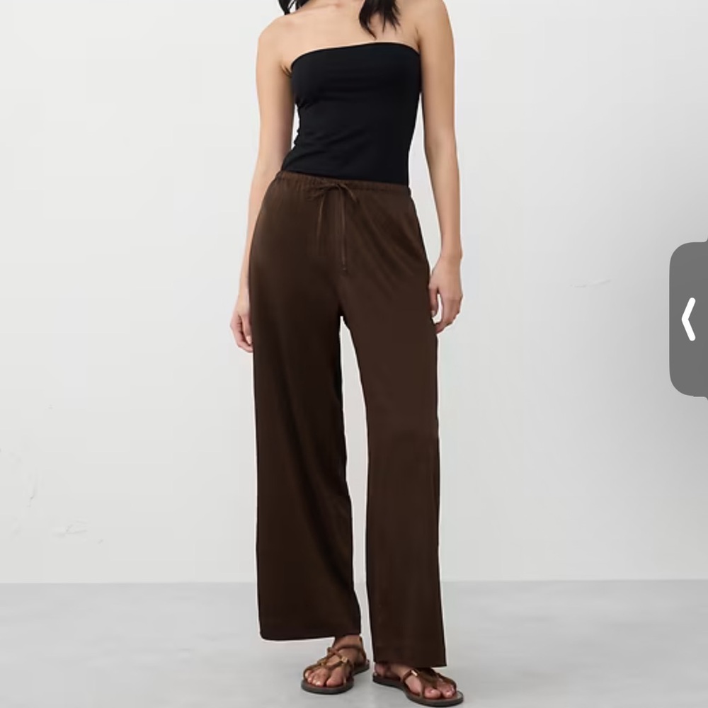 Banana Republic Wide Leg Pants in Dark Oak